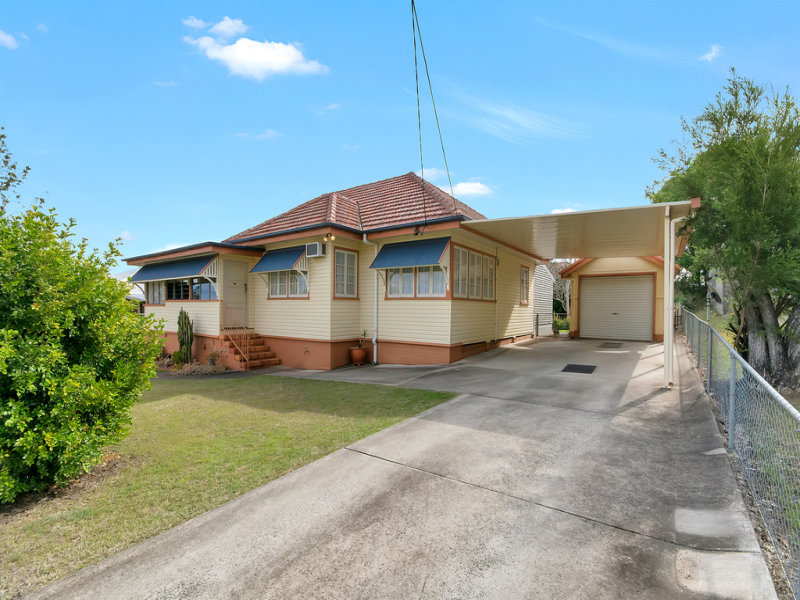 27 Crown Street, Silkstone, QLD 4304