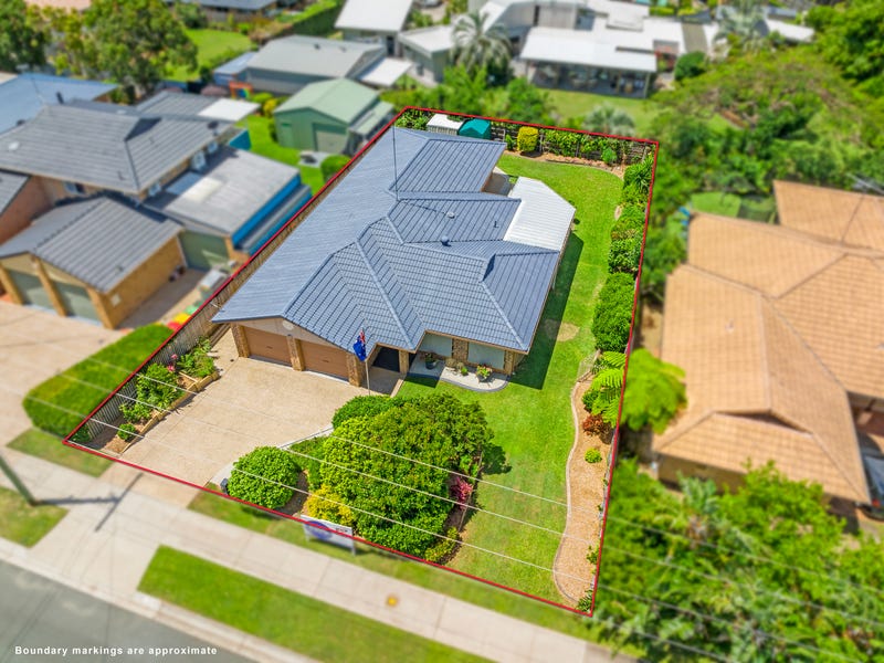 18 Schmidt Street, Victoria Point, QLD 4165