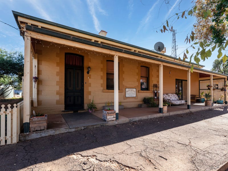 15 Railway Terrace, Terowie, SA 5421 House for Sale