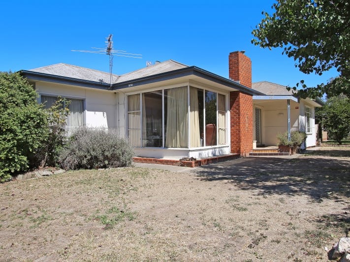 537 Sanders Road, Lavington, NSW 2641 Property Details