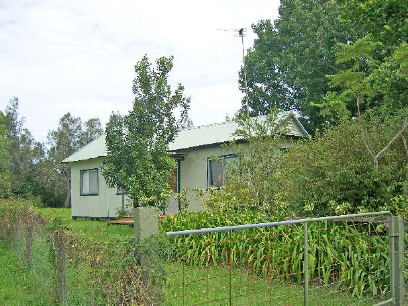 364 Moffats Road, Swan Bay, NSW 2324