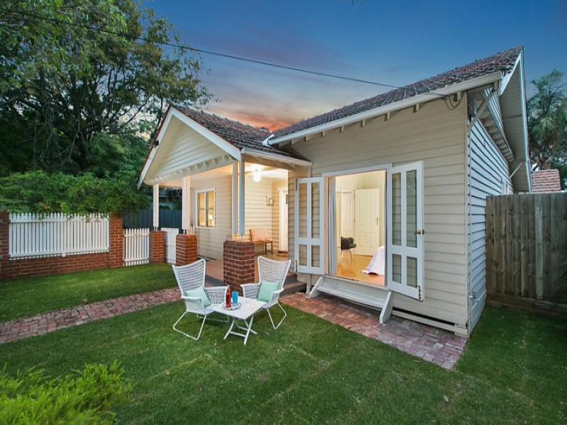 16a Devon Street, Cheltenham, Vic 3192 Property Details