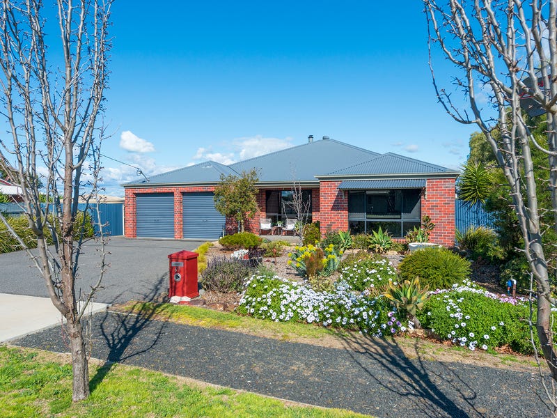 67 Leahy Street, Nhill, Vic 3418 Property Details