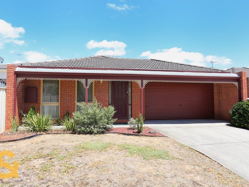 3 Carr Place, Roxburgh Park, VIC 3064