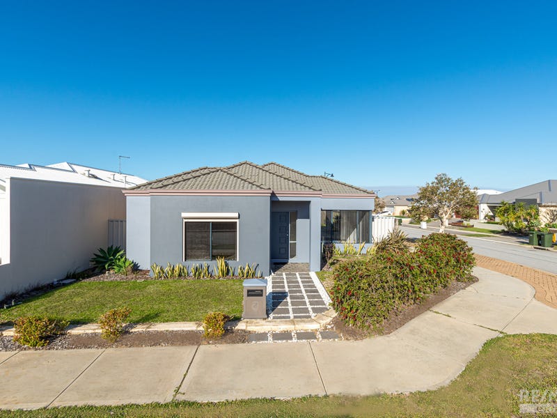 2 Bollach Green, Butler, WA 6036 Property Details