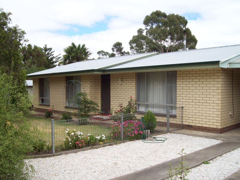 1 John Street, Kalangadoo, SA 5278 Property Details