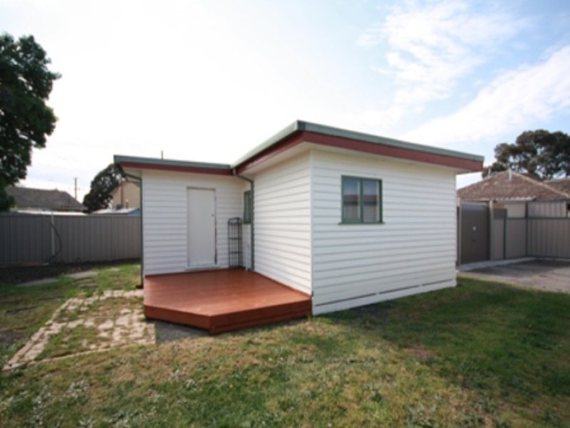 2/9 Evans Court, Broadmeadows, VIC 3047