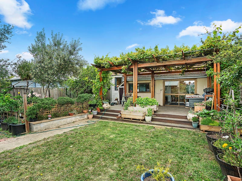 12 Young Street, Preston, Vic 3072 Property Details