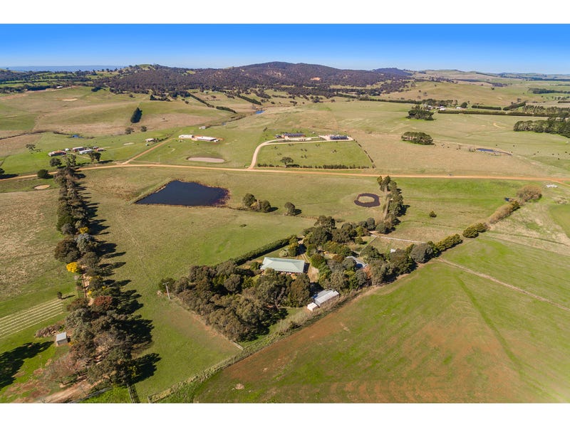 98 Grahams Road, Lancefield, Vic 3435 Property Details
