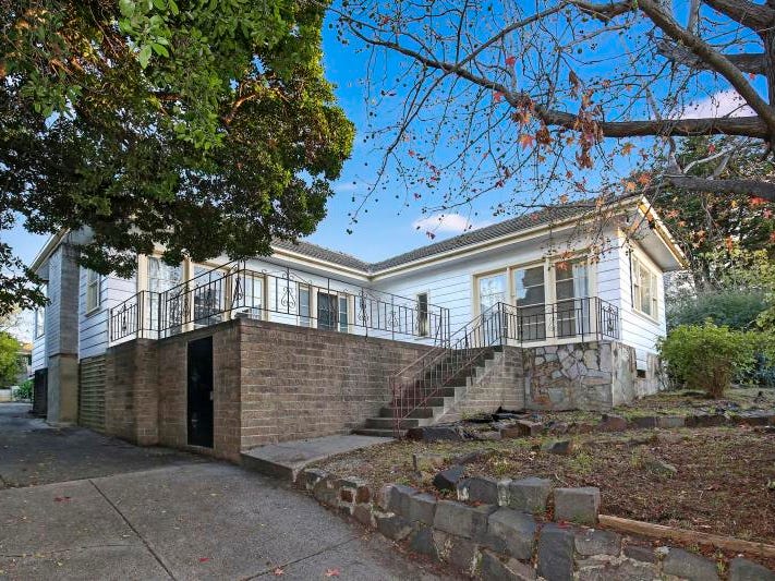 195 Grimshaw Street, Greensborough, VIC 3088