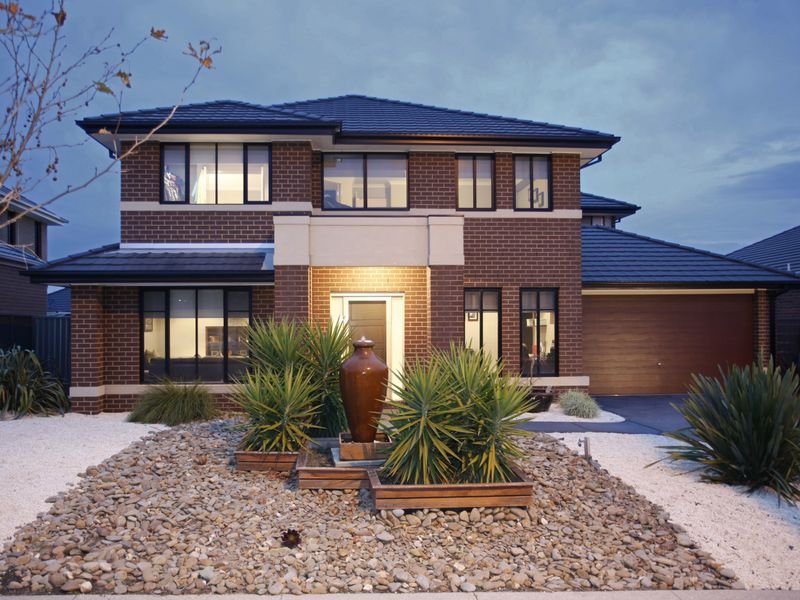 36 Botanic Drive, Pakenham, Vic 3810 Property Details