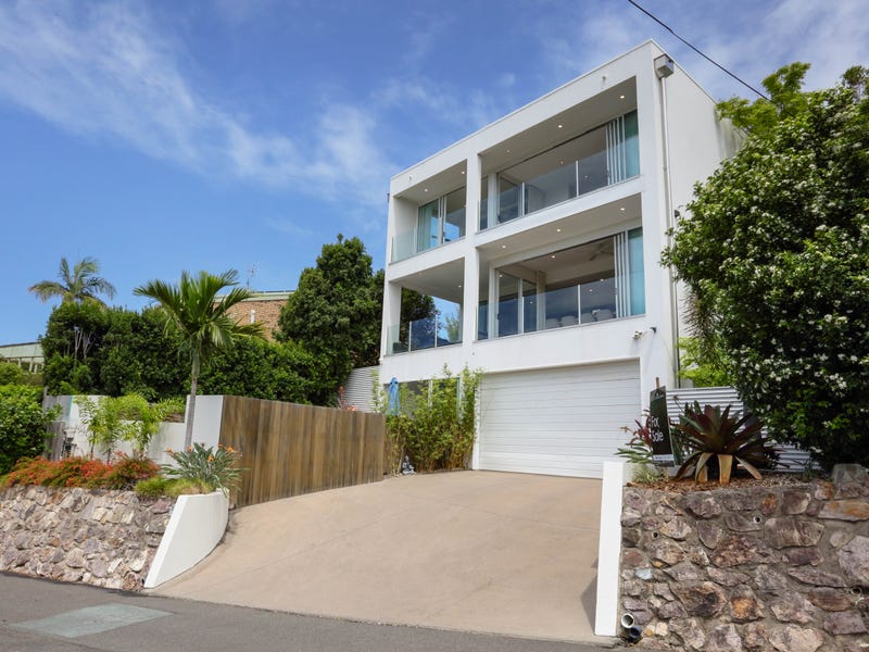 Houses for Sale in Alexandra Headland, QLD 4572 (+2 locations