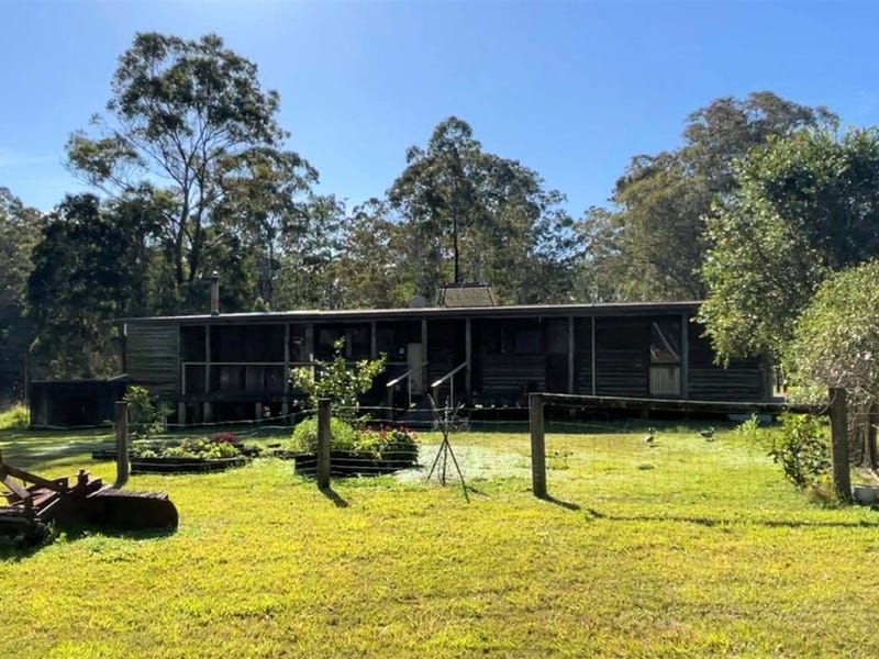 218 Burrawan Forest Drive, Lake Innes, NSW 2446
