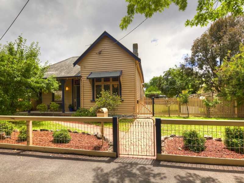 1320 Dana Street, Ballarat Central, VIC 3350