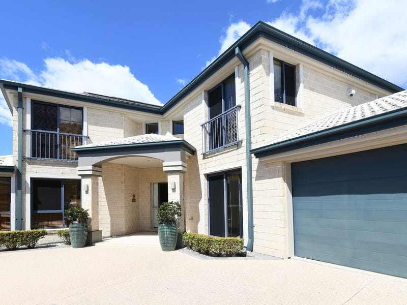 15 Finnegan Place, Pelican Waters, QLD 4551