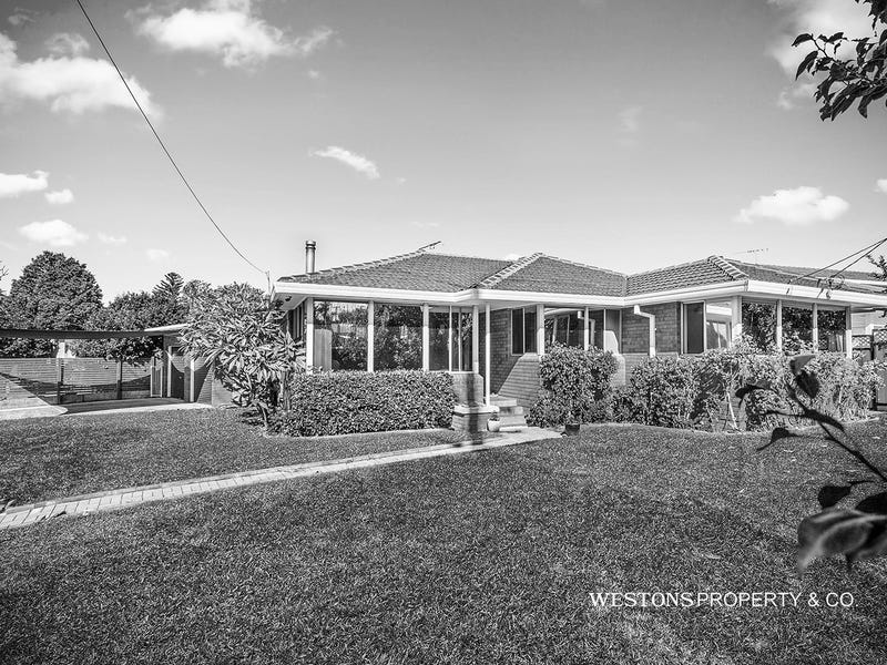 49 Lanhams Road, Winston Hills, NSW 2153 49 Lanhams Road, Winston Hills, NSW 2153