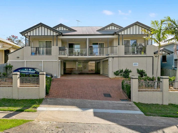 2/15 Wellington Street, Coorparoo, QLD 4151