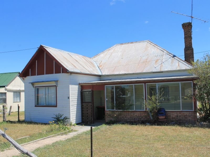 16 Irby Street, Emmaville, NSW 2371