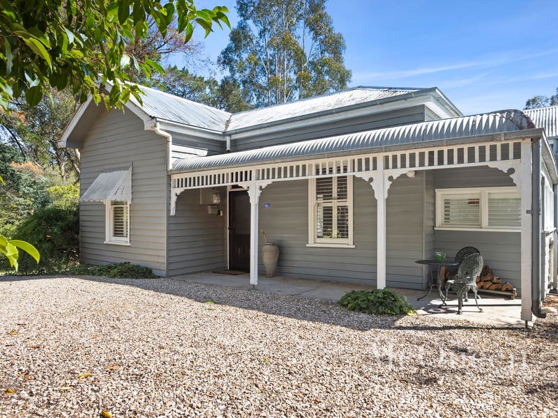 39 Hepburn Road, Daylesford, Vic 3460 House for Sale