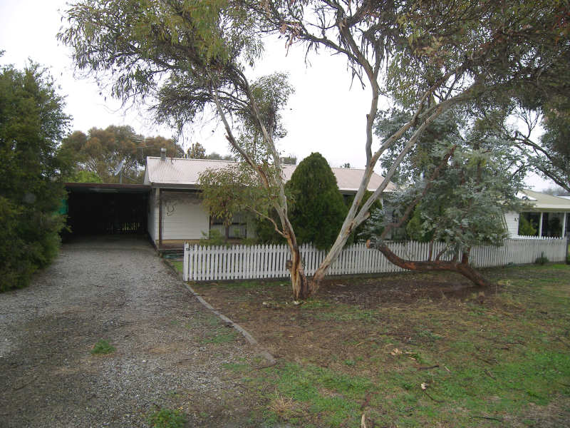 10 Phillip Street, Duri, Tamworth, NSW 2340 Property Details