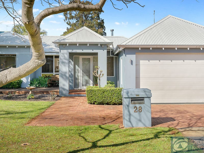 28 Birchwood Avenue, Woodlands, WA 6018