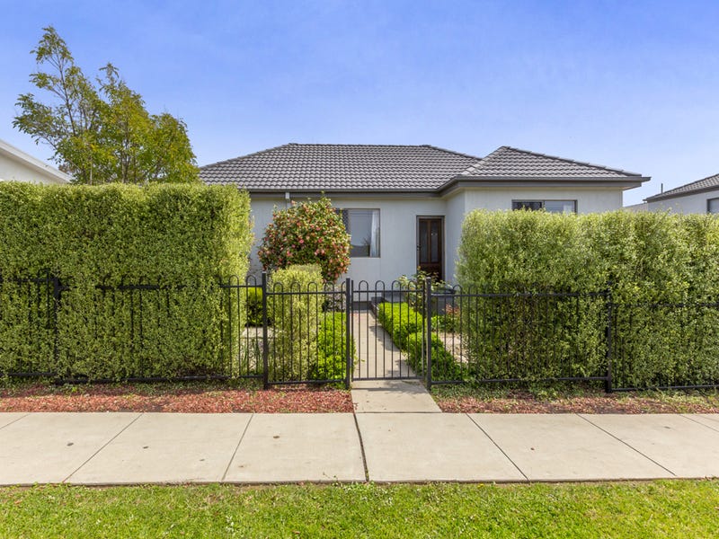 8/49 Donald Road, Queanbeyan, NSW 2620 Property Details