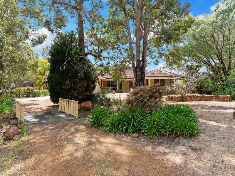 10 Dodington Place, Parkerville, WA 6081 Property Details