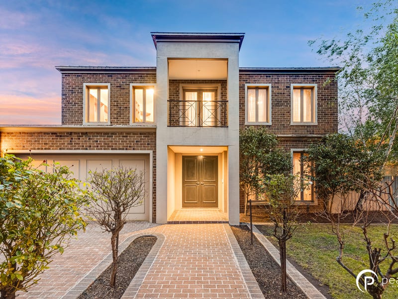 39 Berwick Springs Promenade Narre Warren South Vic 3805 Property Details