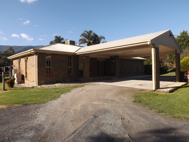 6 Balmoral Avenue, Wesburn, VIC 3799