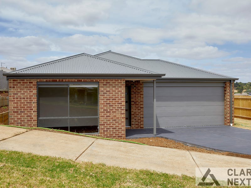 10 Ajax Street, Drouin, VIC 3818