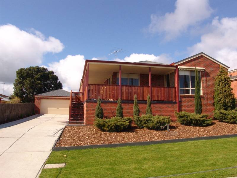 10 Roseworth Close, Leopold, Vic 3224 Property Details