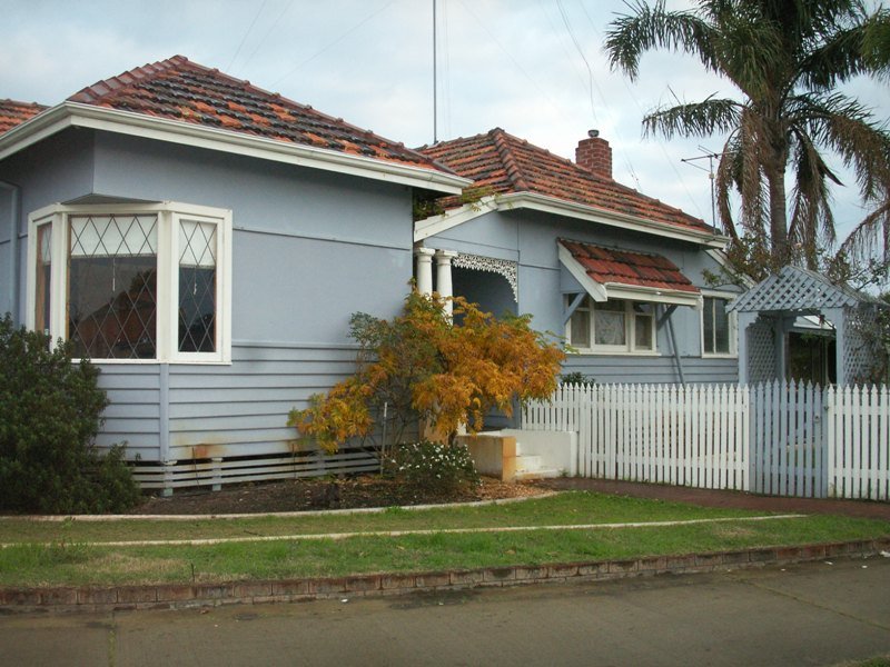 64 Constitution Street, Bunbury, WA 6230 Property Details