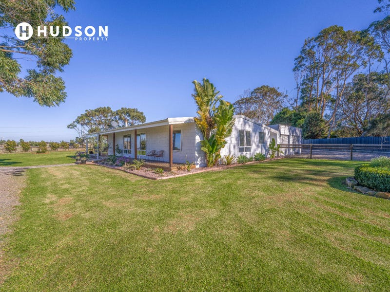 2 Bedroom Properties for Sale in - Image
