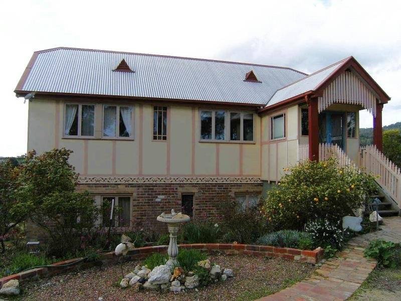 17 Picnic Gully Road, Harcourt, Vic 3453 Property Details