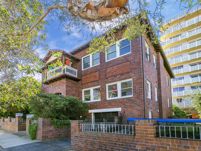 42 Fairlight Street, Fairlight, NSW 2094 Property Details