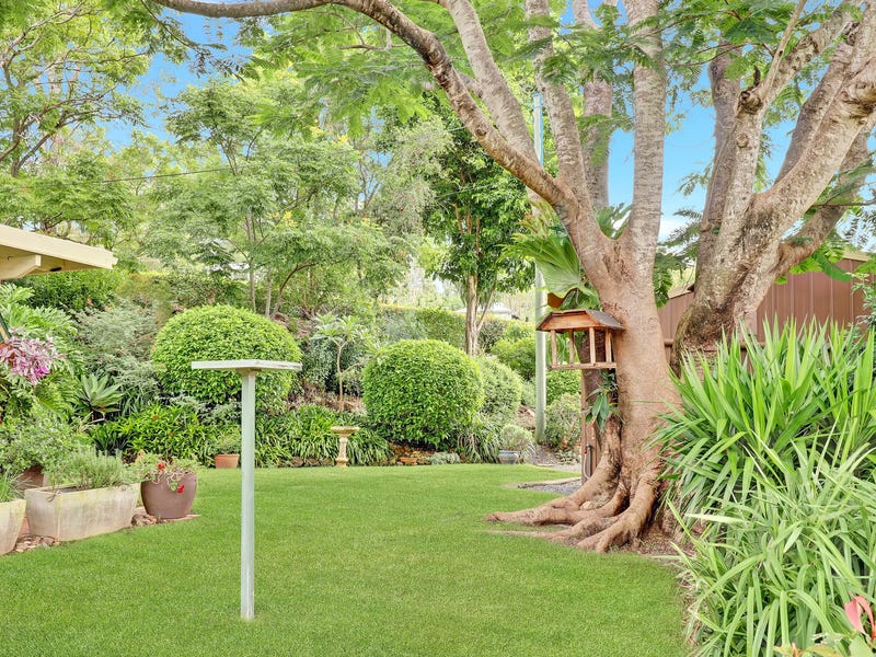 57 Walker Drive, Kooralbyn, Qld 4285 Property Details