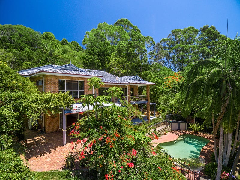 18 Tongarra Drive, Ocean Shores, NSW 2483