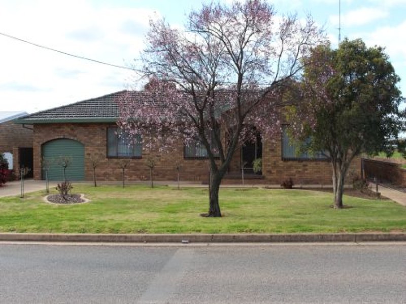 1 Cassia Road, Leeton, NSW 2705