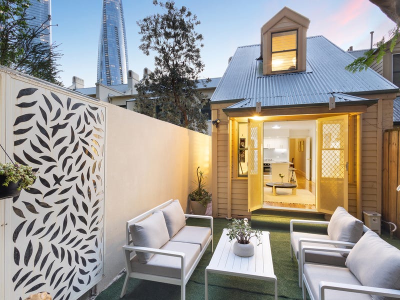 Real Estate & Property for Sale in Kingsway, Sydney, NSW (+1 location