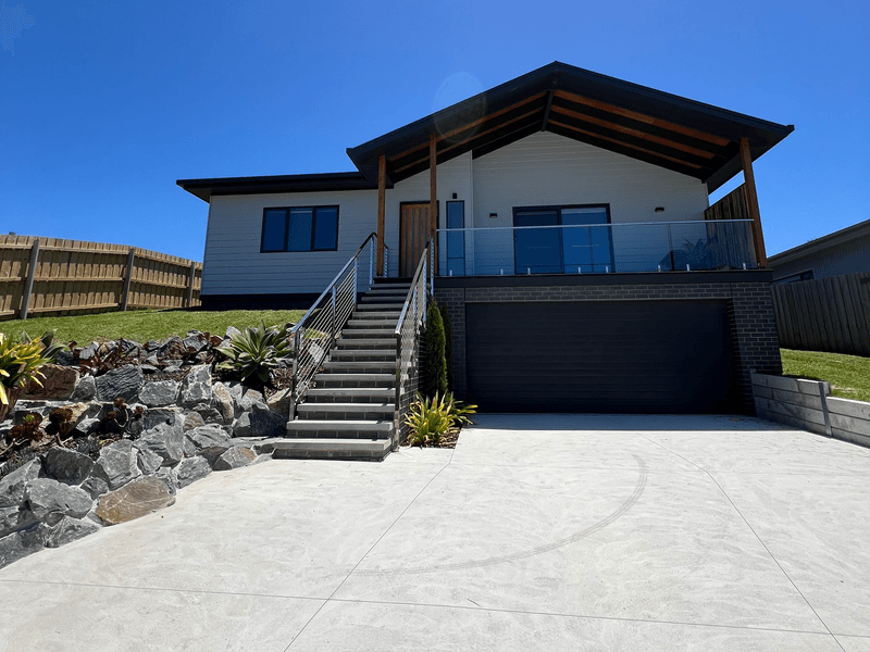 43 Bream Road, Lake Tyers Beach, VIC 3909