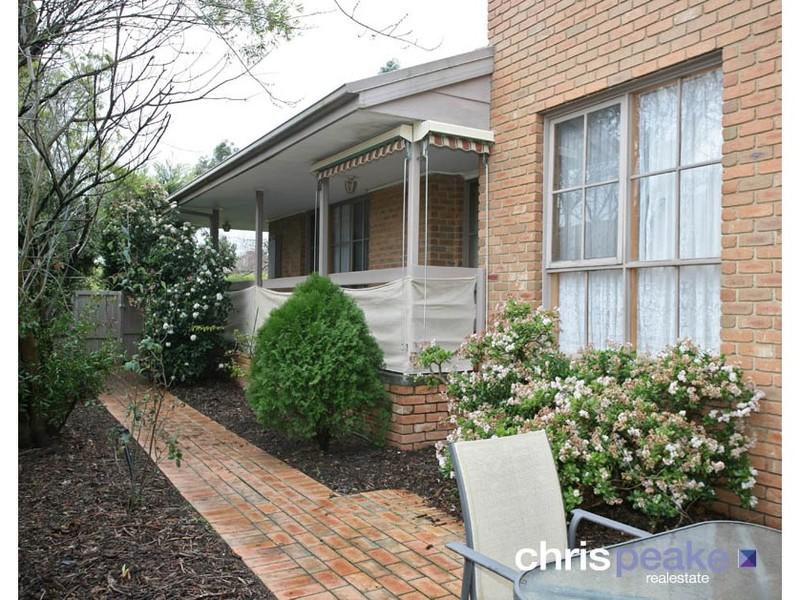 16 Lydia Mary Drive, Berwick, Vic 3806 Property Details