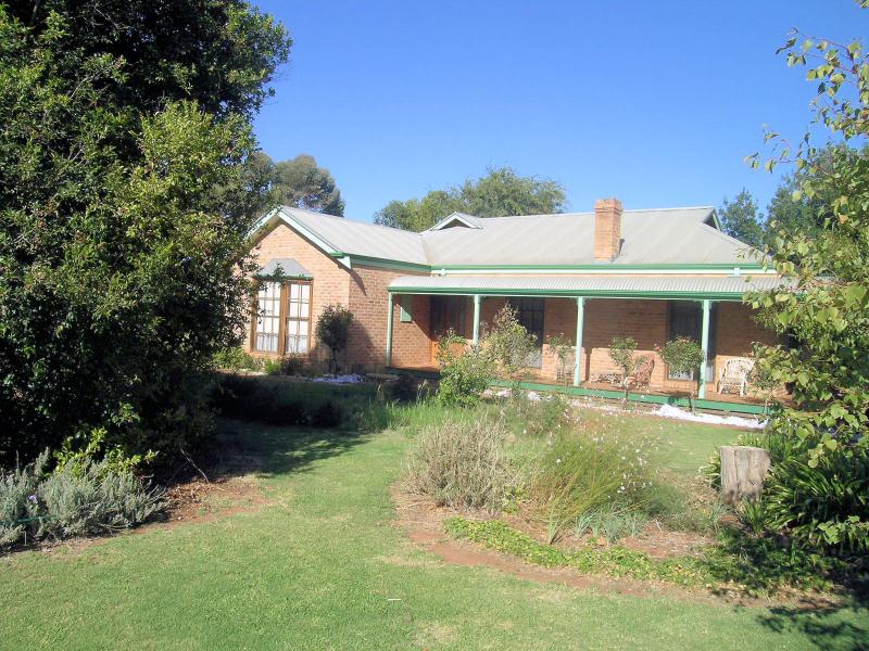 9 Rodwells Road, Birdwoodton, Vic 3505 Property Details