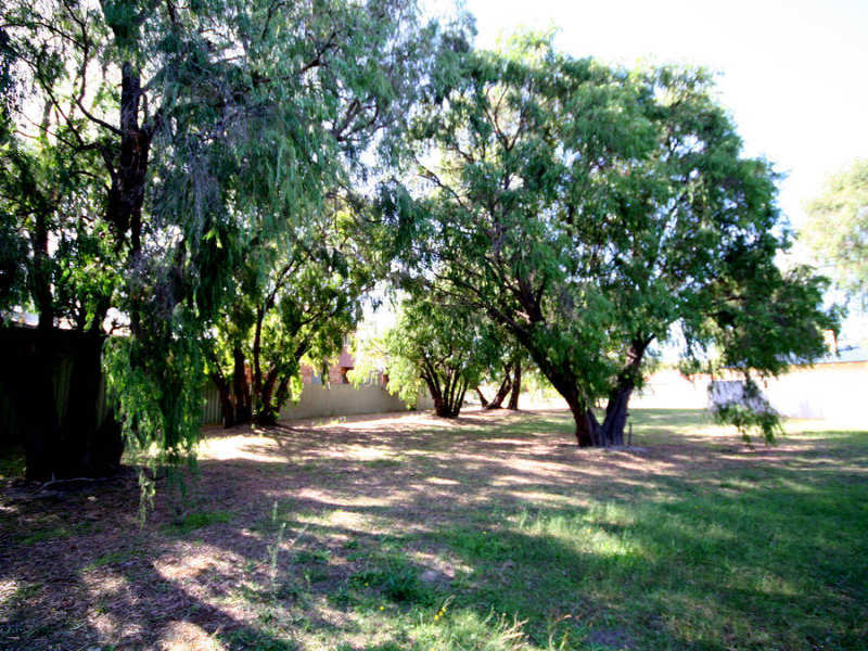 23 Jones Way, Abbey, WA 6280