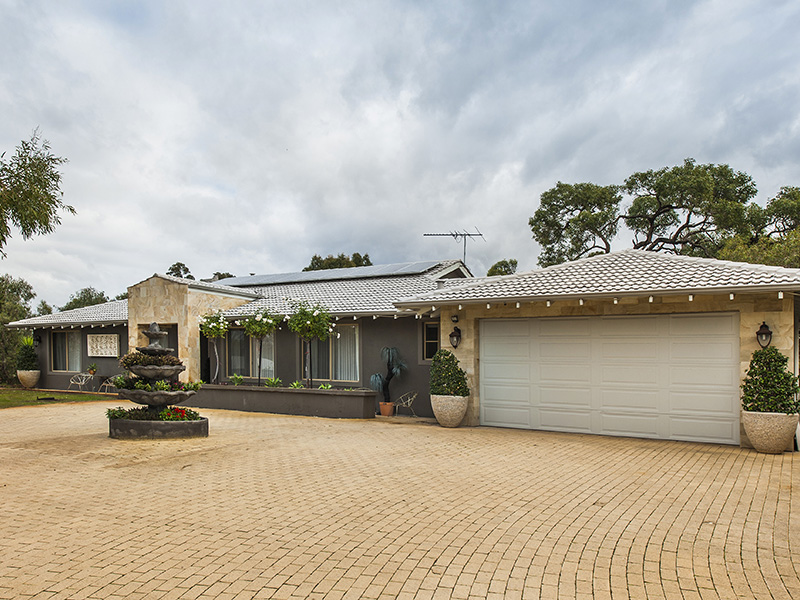 189 Hermitage Drive, The Vines, WA 6069