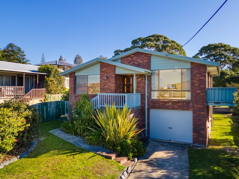 6 Mumbulla Street, Bermagui, NSW 2546 Property Details