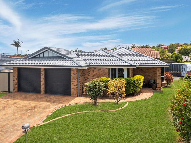 8 Lacebark Street, Stretton, Qld 4116 House for Sale