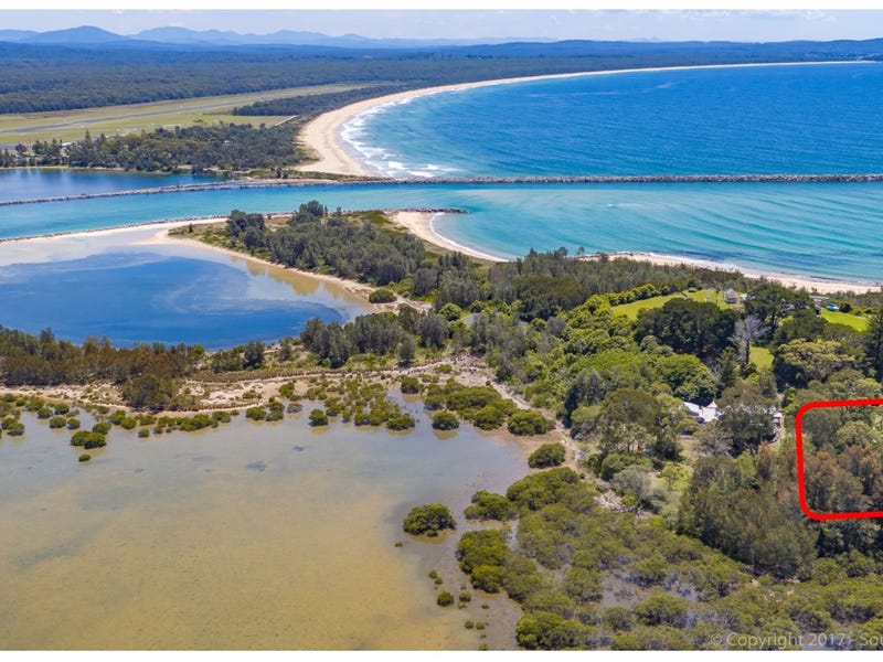 9 Elizabeth Street, Moruya Heads, NSW 2537