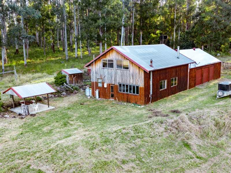 165 Hills Road, Woodenbong, NSW 2476