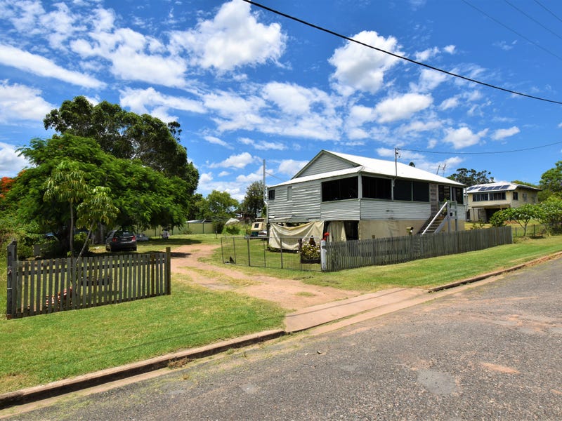 3 Caroline Street, Biggenden, QLD 4621