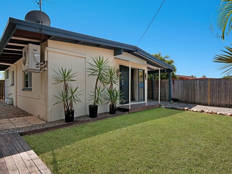 1/142 Dillon Street, Westcourt, QLD 4870